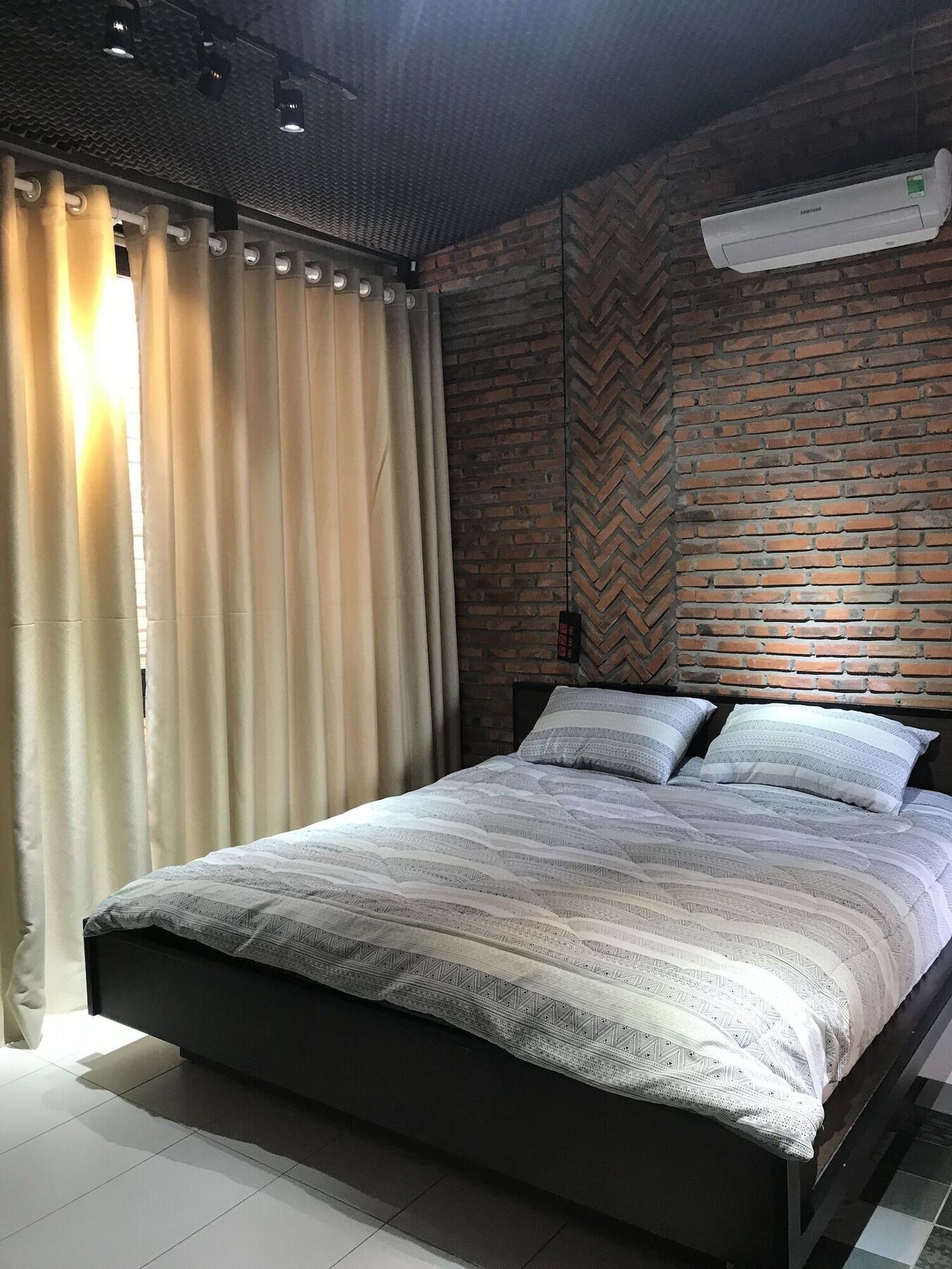 Ngoi House Hotell Da Nang Exteriör bild